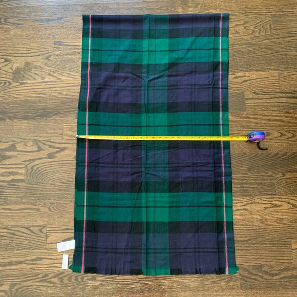 Plaid scarf super soft NEW 82 x 24 green purple pink Gift GAP winter cozy - Picture 4 of 9